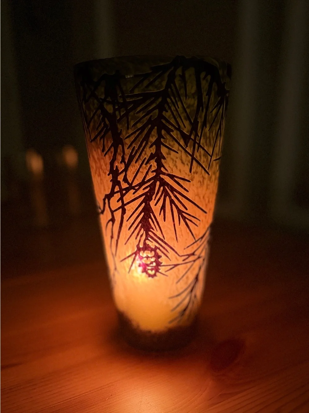 Pinecone Evergreen Art Glass Hurricane Candle Holder Vase 9”